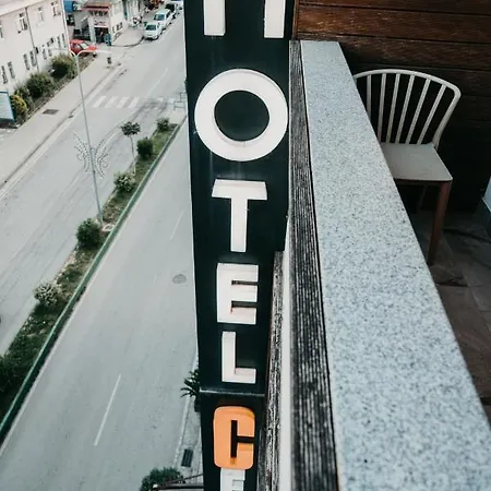 Hotel Center 4*