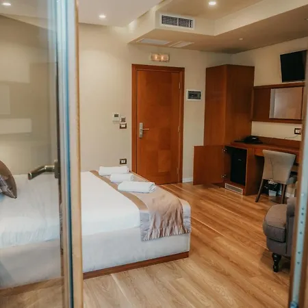 Center 4* Gjirokastër