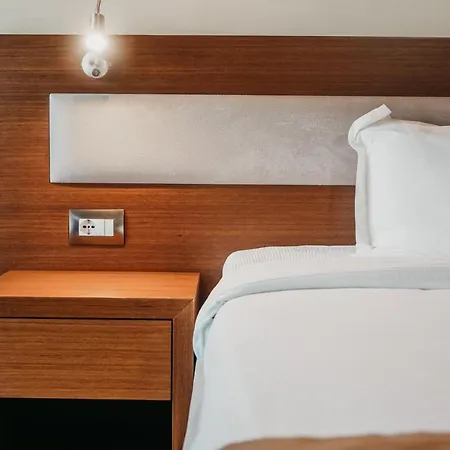 Center 4* Gjirokastra