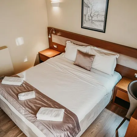 Center Hotel Gjirokastra